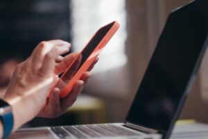 AI usprawnia rejestrację pacjentów: Mazowiecki Szpital Specjalistyczny w Ostrołęce wdrożył voice bota!