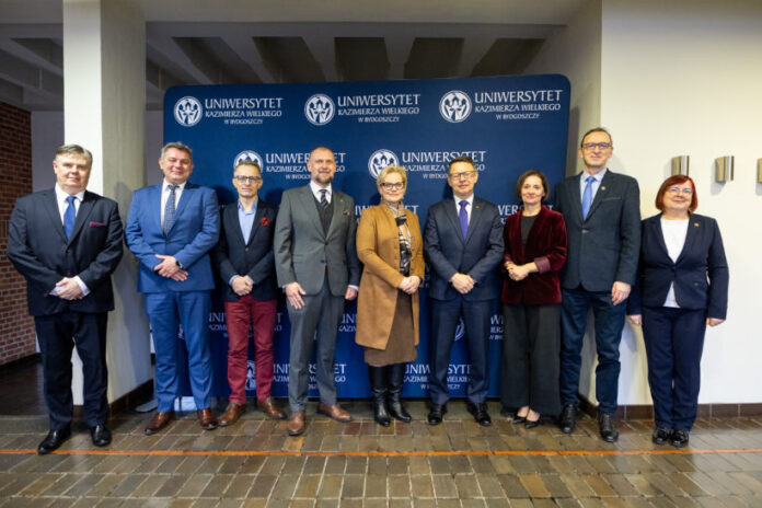 Sztuczna inteligencja w medycynie: UKW i Szpital Biziela wspólnie na rzecz innowacji