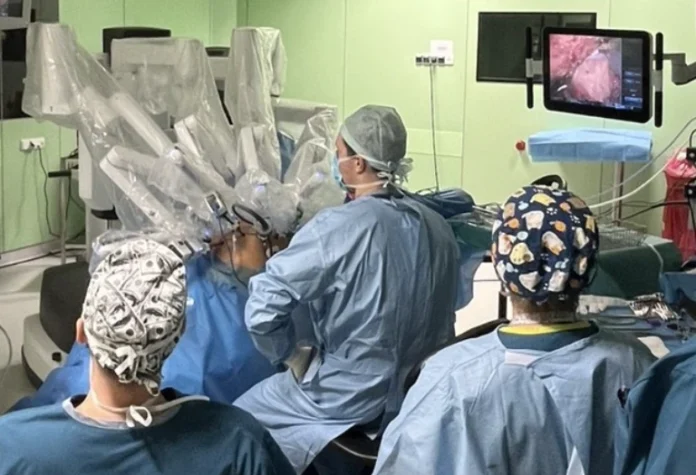 100 operacja robotem da Vinci w Gdyni