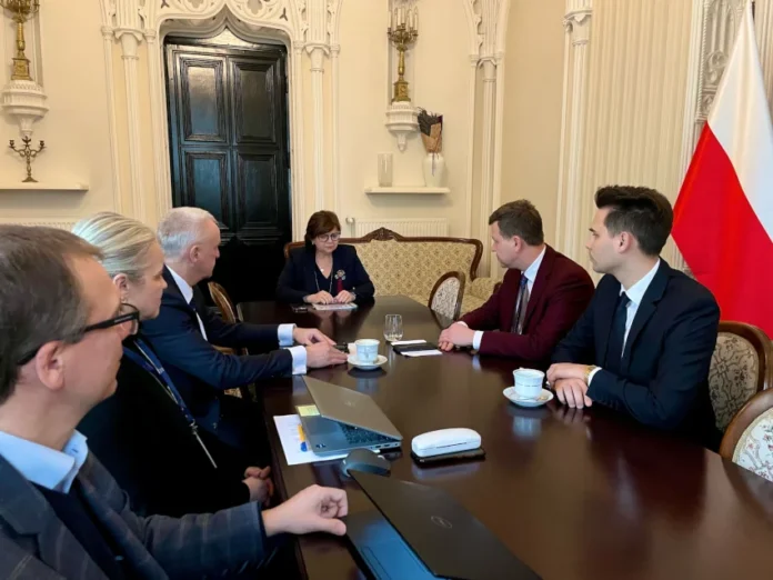 Spotkanie Ministry zdrowia z samorządem ratowników – jakie ustalenia?