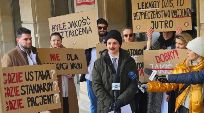 Rezydenci pytają: gdzie obiecane reformy