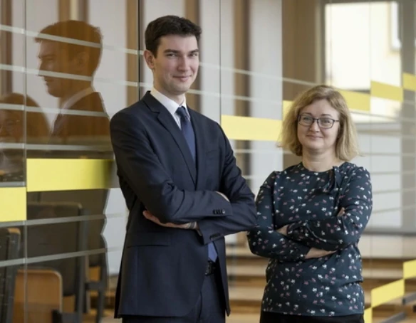 prof. Julita Kulbacka i lek. Wojciech Szlasa