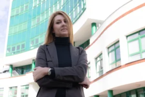 Pasożyty kontra choroby autoimmunologiczne i zapalne – polska naukowczyni odkryła ich leczniczy potencjał! 