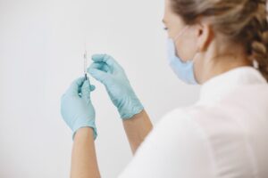Nowy lek w formie zastrzyku firmy Gilead zapobiegający zakażeniom wirusem HIV zatwierdzony przez KE