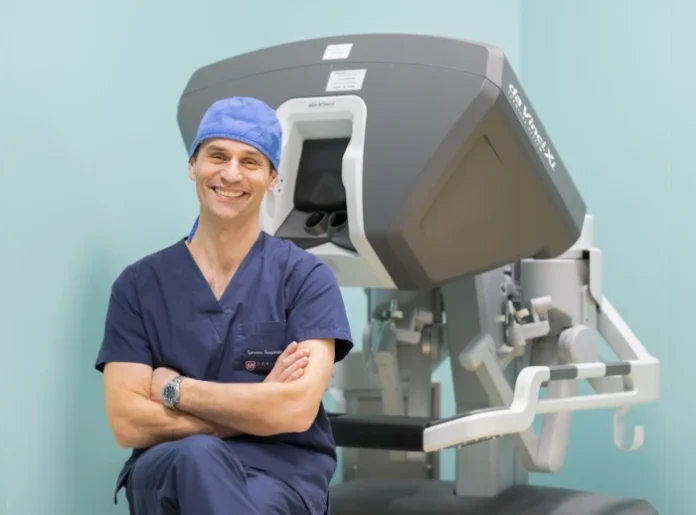 Dr hab. n. med. prof. UM MSC Tomasz Szopiński