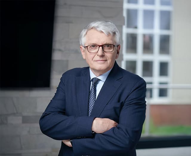 Prof. Andrzej Bochenek