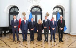 Ministra zdrowia i KRAUM rozmawiali o konsolidacji szpitali i kadrach dla wojska