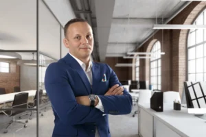 Swoop™ – mobilny ultraniskopolowy rezonans magnetyczny, który przyspiesza diagnostykę neurologiczną tam, gdzie liczy się czas [Wywiad]