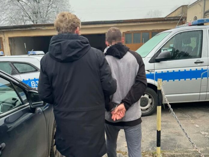 Groził, że spali szpital. 24-latek zaatakował ratowników medycznych w Trzebnicy