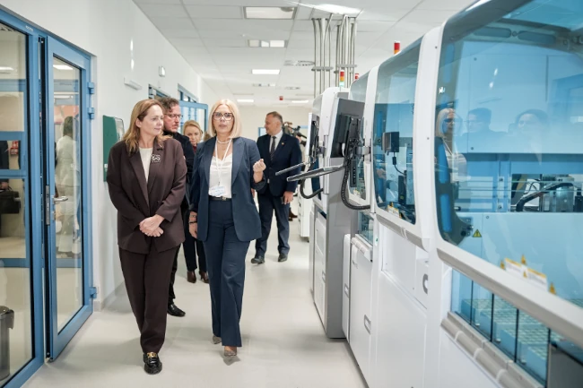 nowoczesne laboratorium