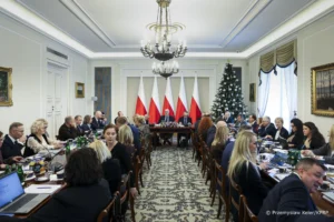 Bezpieczeństwo lekowe Polski. Prezydencka Rada Zdrowia wskazuje priorytety
