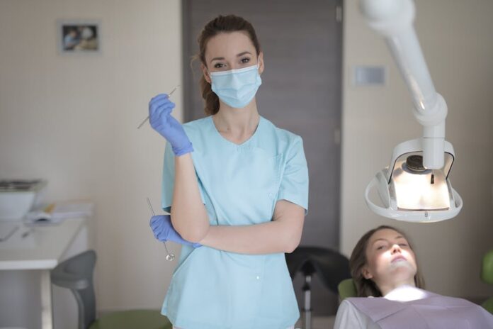 Lekarsko-Dentystyczny Egzamin Końcowy (LDEK) – zasady, pytania, baza CEM