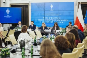 Woda jako zasób krytyczny. W Senacie rozmawiano o zdrowiu i bezpieczeństwie państwa