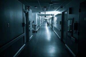 1,26 mld zł straty i 91% szpitali powiatowych na minusie. Raport ZPP pokazuje skalę problemu