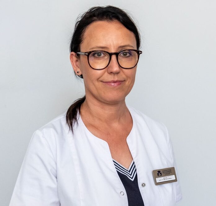 Prof. Anna Zimny