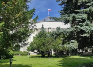 Sejm zaakceptował poprawki Senatu. Zmiany w KSO i leczeniu uzależnień