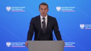 Adam Szłapka po posiedzeniu RM: projekty ustaw reformy zdrowia trafią do Sejmu we wrześniu