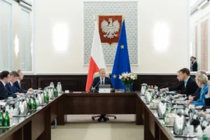 Koniec całkowitego zakazu reklamy aptek? Rada Ministrów rozpatrzy dziś projekt zmian 