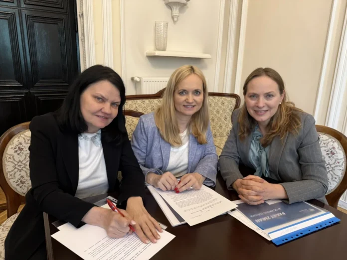 ministra zdrowia Jolanta Sobierańska-Grenda spotkała się z ministrą funduszy i polityki regionalnej Katarzyną Pełczyńską-Nałęcz