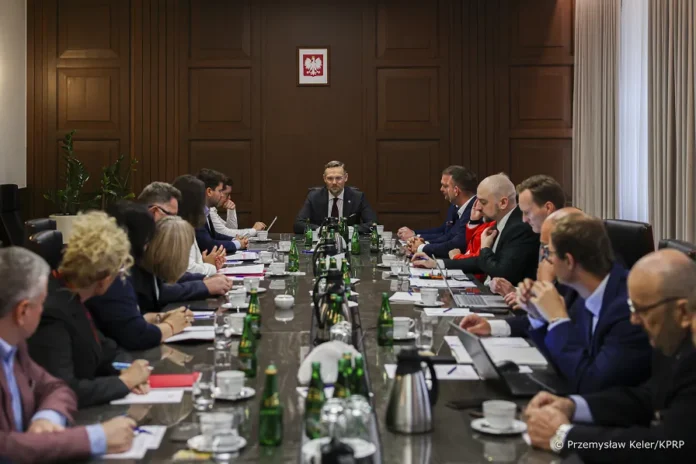 Szef KPRP spotkał się z medykami i pacjentami