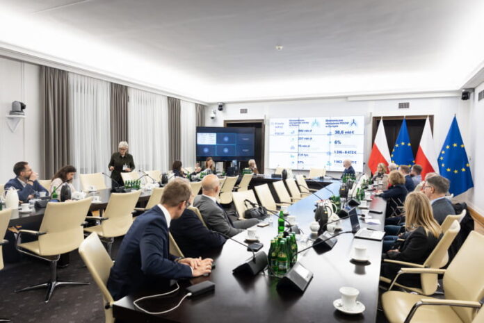 Pilotaż e-Adherencja ma poprawić leczenie chorób płuc - posiedzenie w Senacie